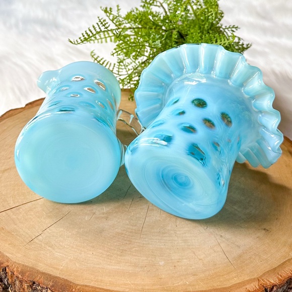 Vintage "Coin Dot Blue" Aqua Opalescent Mini Pitcher & Sugar Hat Set by Fenton - Picture 2 of 5